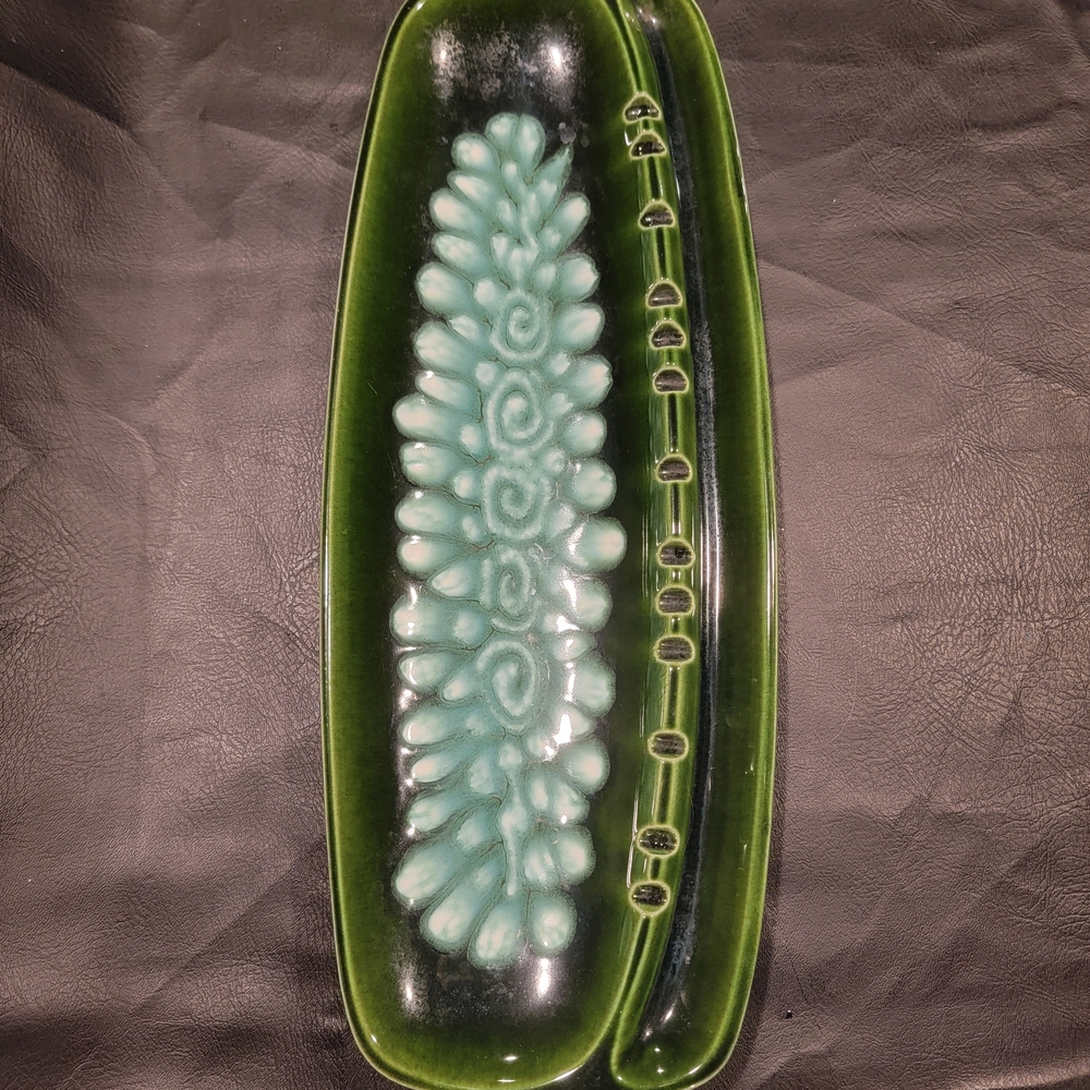Green Ceramic Decorative Tray